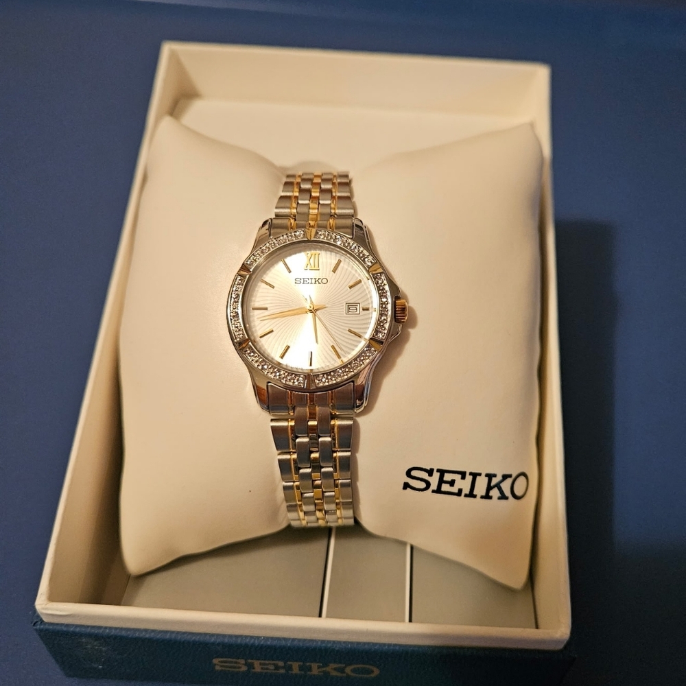 Seiko Women's Two-Tone Gold and Silver Watch